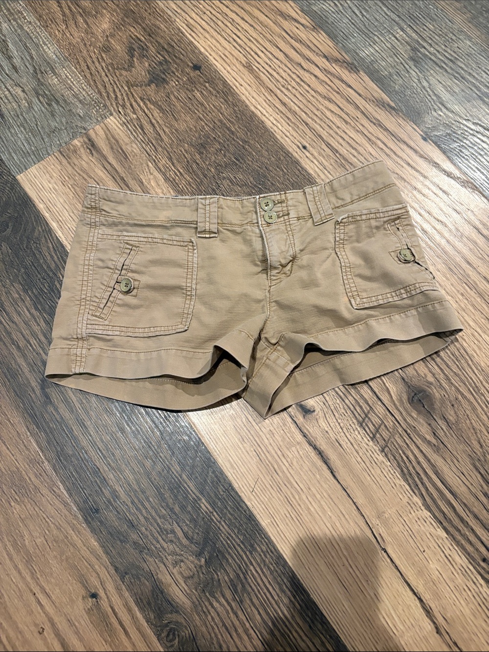 American Eagle Outfitters Tan Low-Rise Cargo Denim Shorts